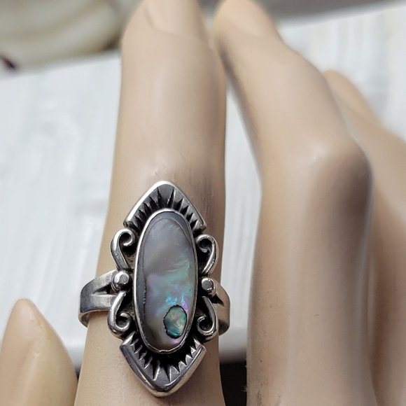 Antique PAUA Shell and STerling Silver Ring Navajo - Picture 5 of 12